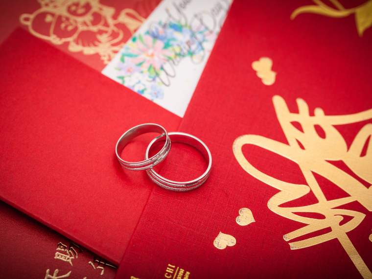 Crown wedding ring for women Art deco Diamond wedding band Vintage uni –  PENFINE