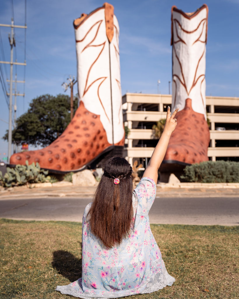 world's largest cowboy boots san antonio 