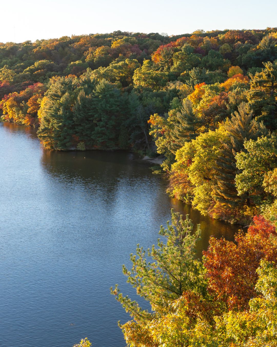 starved rock state park in autumn